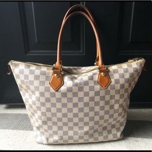 Louis Vuitton Saleya